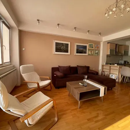 Velvet Living Luxury - Two Bedrooms Lägenhet Skopje