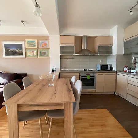 Velvet Living Luxury - Two Bedrooms *