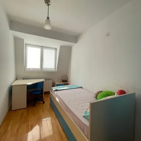 公寓 Velvet Living Luxury - Two Bedrooms 斯科普里