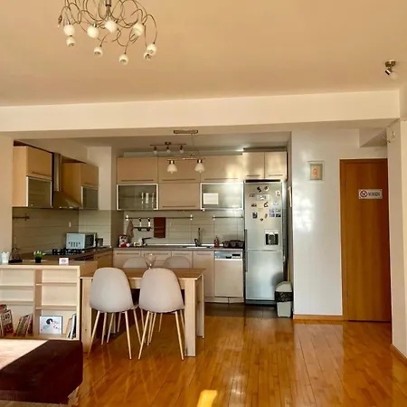 Velvet Living Luxury - Two Bedrooms סקופיה