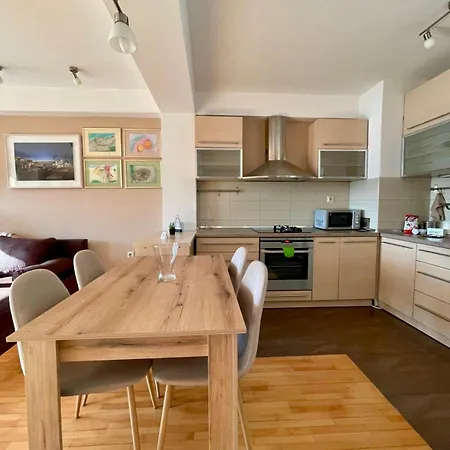דירה Velvet Living Luxury - Two Bedrooms *